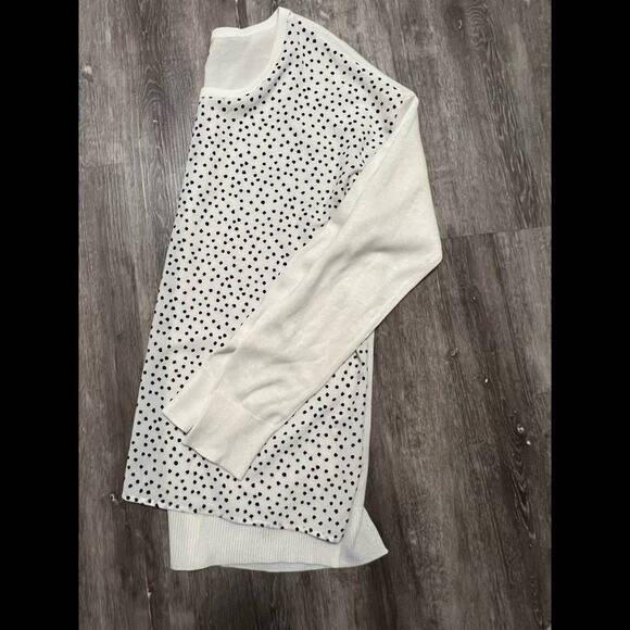 Van Heusen Ivory top with black dots Large - Picture 4 of 8